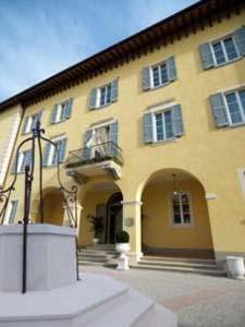 Matilde Di Canossa Golf Spa & Hotel Resort Reggio nell'Emilia Exterior foto